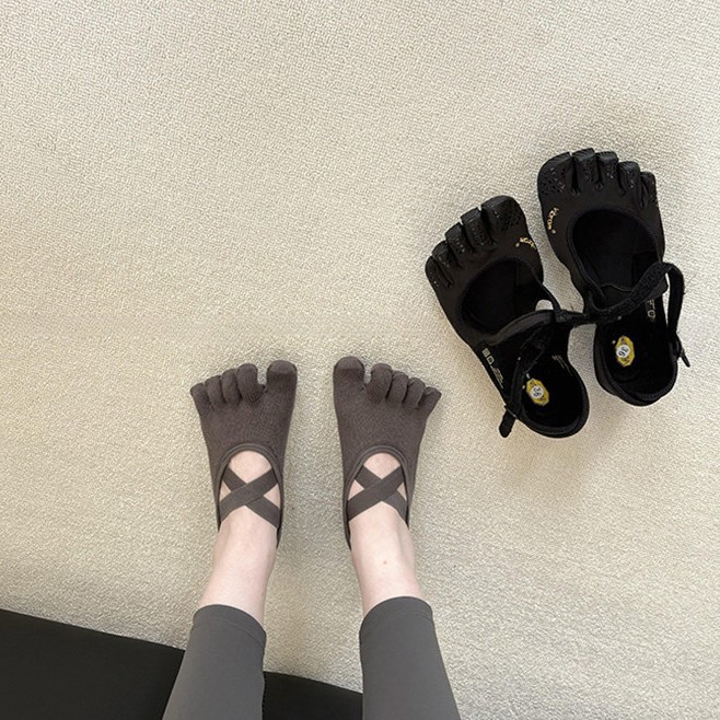 Yoga Fitness Studio - Kaos Kaki Yoga Wanita dengan Tali