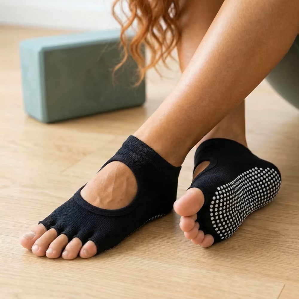 Kaus Kaki Yoga Tanpa Punggung  - Yoga Fitness Studio ulasan dan harga